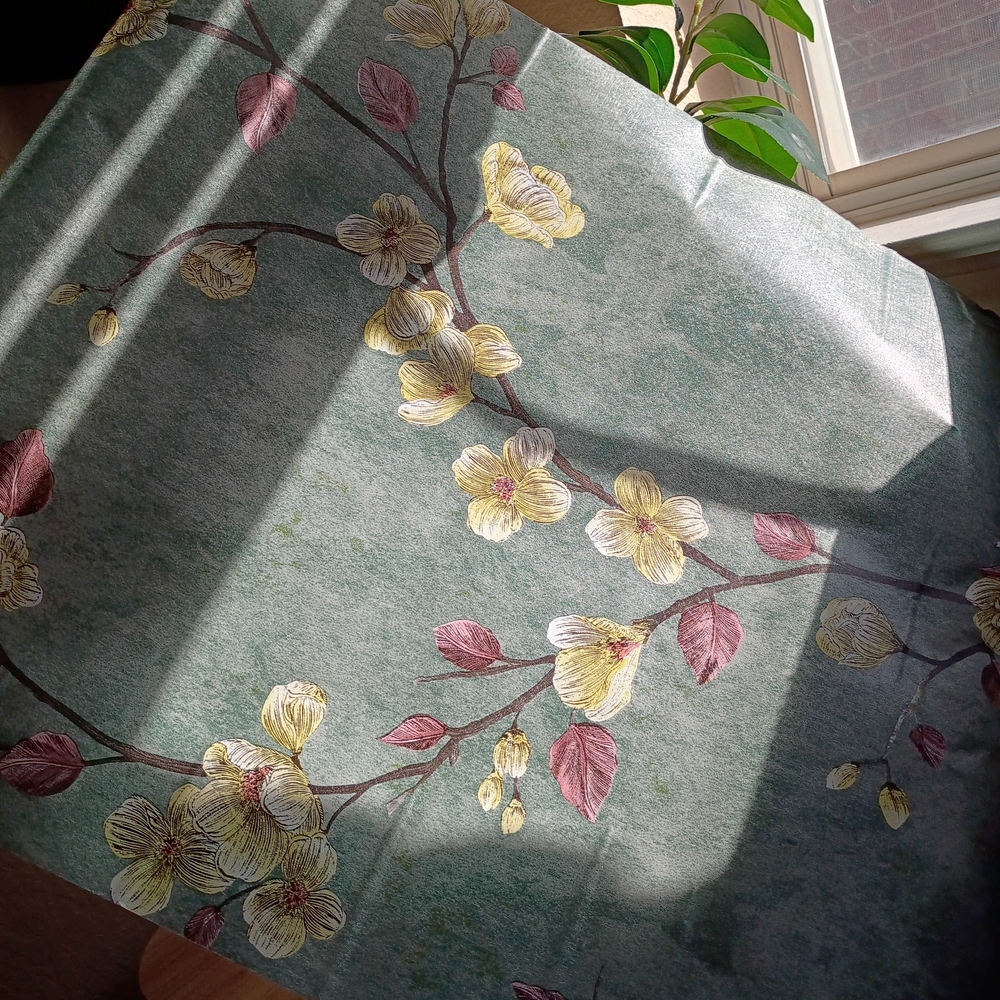 Floral Patterned Peel & Stick Wallpaper